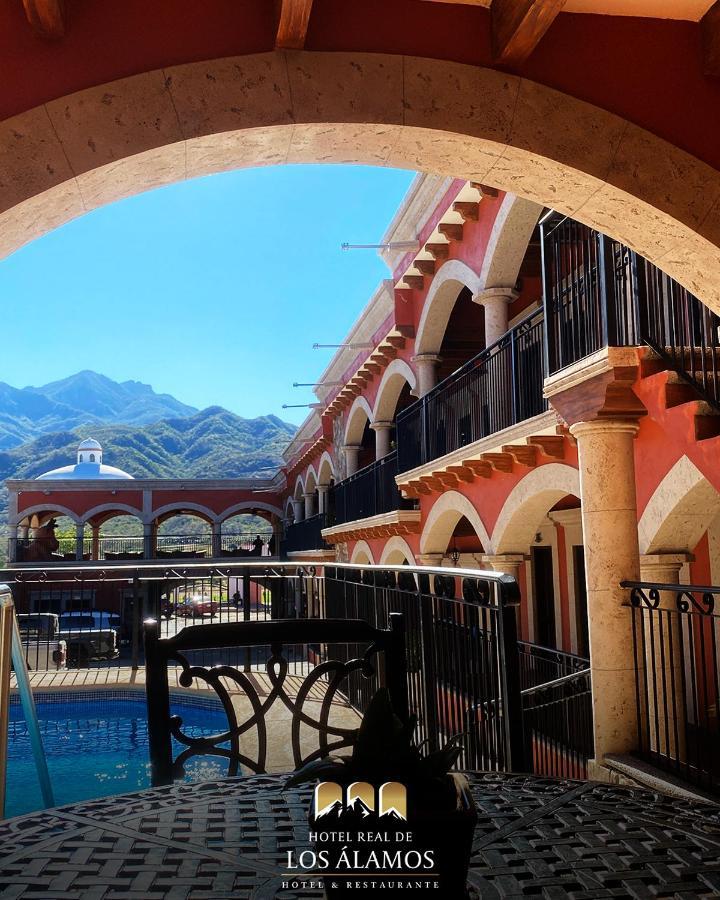 Hotel Real De Los Álamos Buitenkant foto