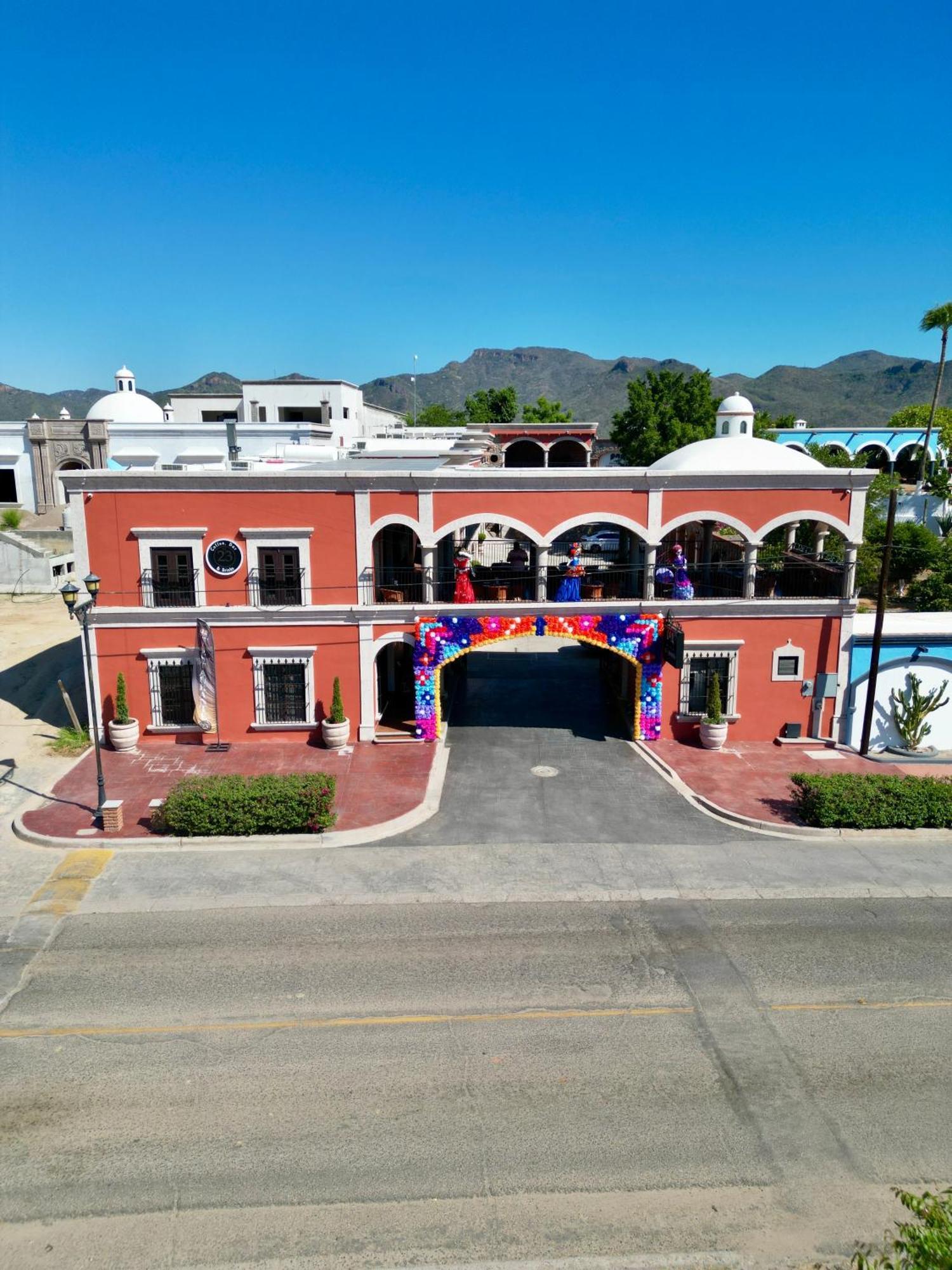 Hotel Real De Los Álamos Buitenkant foto